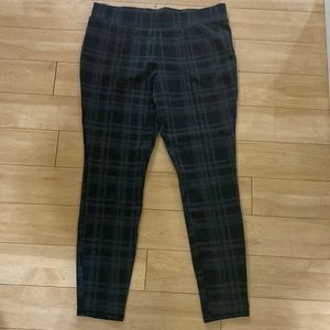 Time and Tru Black Plaid Dress Pants